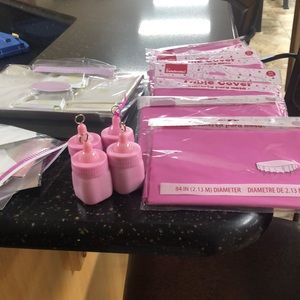 Baby Shower Games.  4 Pink Baby Bottle Ballon holders & 6 pink table cloths